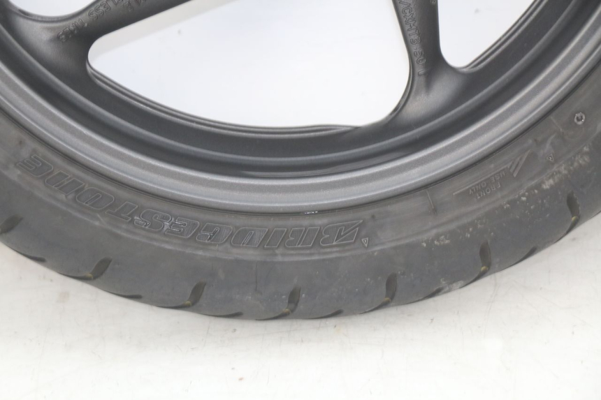 photo de LLANTA DELANTERA  YAMAHA XP T-MAX TMAX ABS 530 (2012 - 2015) - Estado de la superficie y material