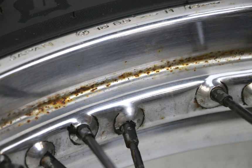 photo de LLANTA DELANTERA  YAMAHA XVS DRAG STAR DRAGSTAR 650 (1997 - 2007) - Vista general del producto