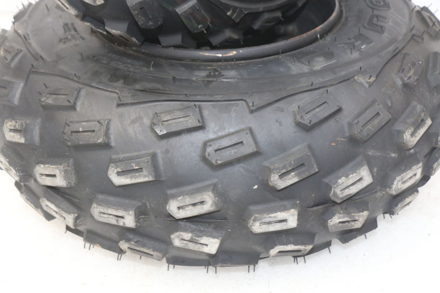 photo de LLANTA DELANTERA YAMAHA YFM R RAPTOR 90 (2017 - 2023) - Primer plano técnico