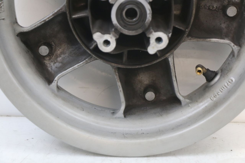 photo de LLANTA DELANTERA  YAMAHA YP MAJESTY 125 (2002 - 2006) - Estado de la superficie y material