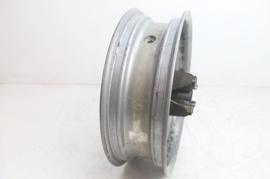 photo de LLANTA DELANTERA  YAMAHA YP MAJESTY 125 (1998 - 2001) - Primer plano técnico