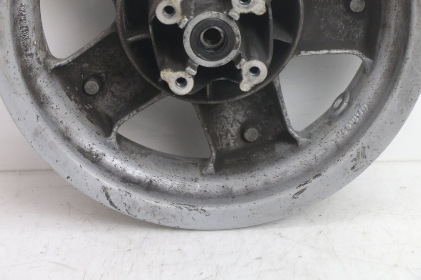 photo de LLANTA DELANTERA  YAMAHA YP MAJESTY 125 (1998 - 2001) - Estado de la superficie y material