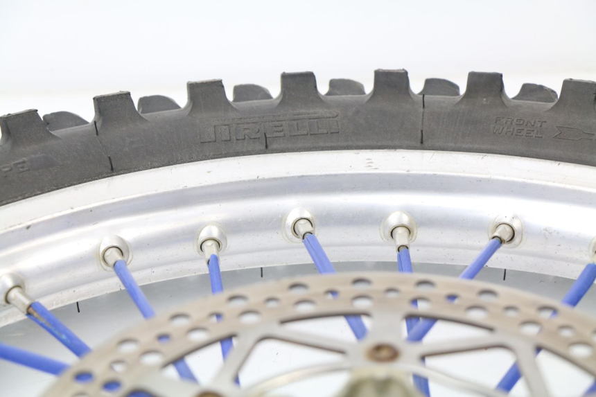 photo de LLANTA DELANTERA  YAMAHA YZ 125 (1998 - 2005) - Recambio usado revisado