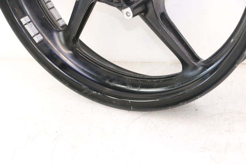 photo de LLANTA DELANTERA  YAMAHA YZF R6 600 (2008 - 2009) - Detalles de los puntos de fijación