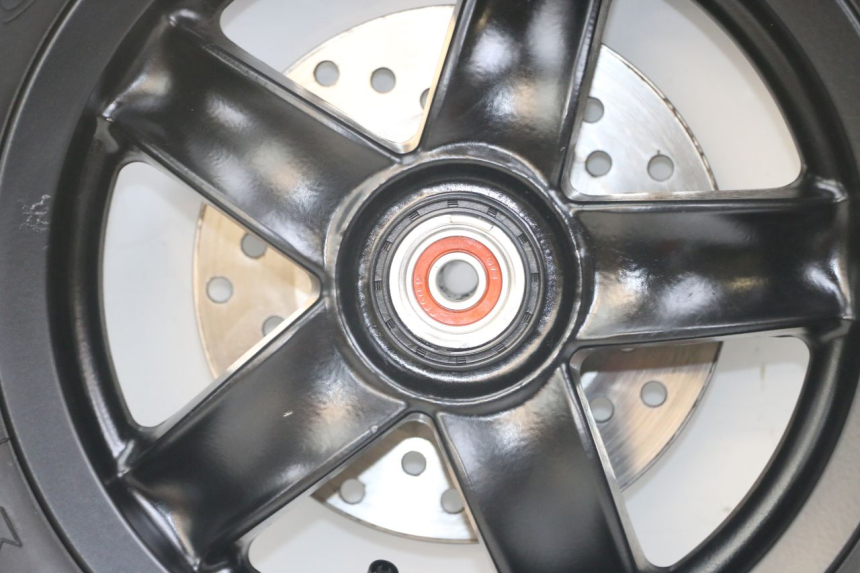 photo de LLANTA DELANTERA PIAGGIO ZIP 2T 50 (2009 - 2019) - Marcados y referencias originales