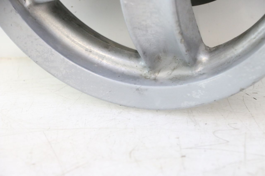 photo de LLANTA DELANTERA  PIAGGIO ZIP 4T 50 (2006 - 2017) - Primer plano técnico