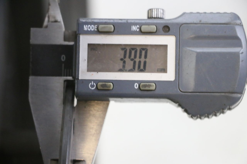 photo de LLANTA DELANTERA Y NEUMÁTICO KYMCO AGILITY 4T 50 (2005 - 2018) - Detalle de la pieza