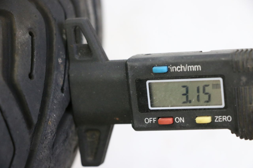 photo de LLANTA DELANTERA Y NEUMÁTICO KYMCO AGILITY 4T 50 (2005 - 2018) - Detalle de la pieza