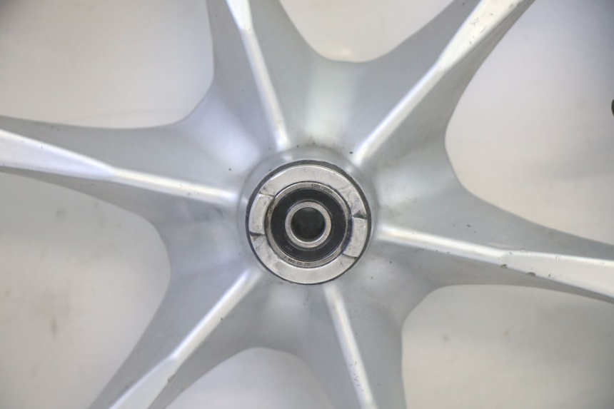 photo de LLANTA DELANTERA Y NEUMÁTICO SUZUKI BURGMAN 125 (2007 - 2014) - Vista general del producto