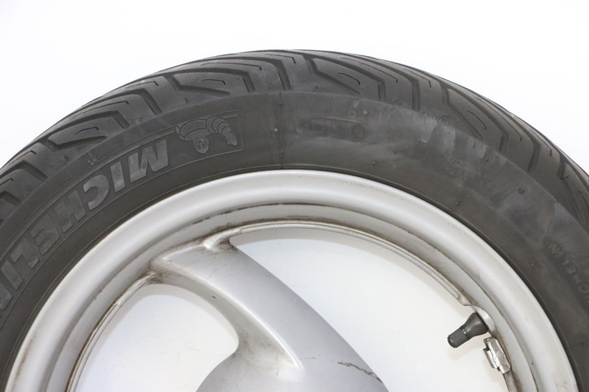 photo de LLANTA DELANTERA Y NEUMÁTICO HONDA FES S-WING SWING ABS 125 (2007 - 2015) - Otra vista del artículo