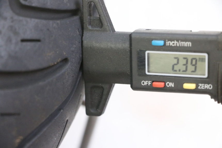 photo de LLANTA DELANTERA Y NEUMÁTICO SYM FIDDLE 3 III 50 (2014 - 2020) - Detalle de la pieza