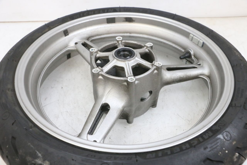 photo de LLANTA DELANTERA Y NEUMÁTICO YAMAHA FJR ABS 1300 (2006 - 2012) - Otra perspectiva