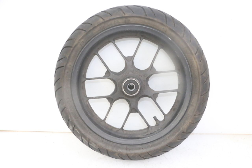 photo de LLANTA DELANTERA Y NEUMÁTICO HONDA FORZA ABS 300 (2013 - 2017) - Detalle de la pieza