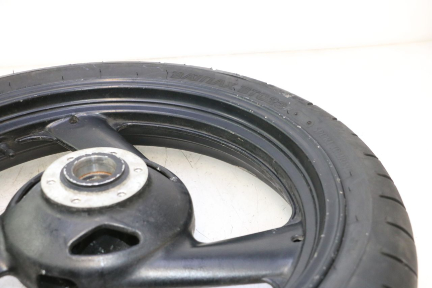 photo de LLANTA DELANTERA Y NEUMÁTICO YAMAHA FZS FAZER 600 (2001 - 2003) - Zoom estado de uso