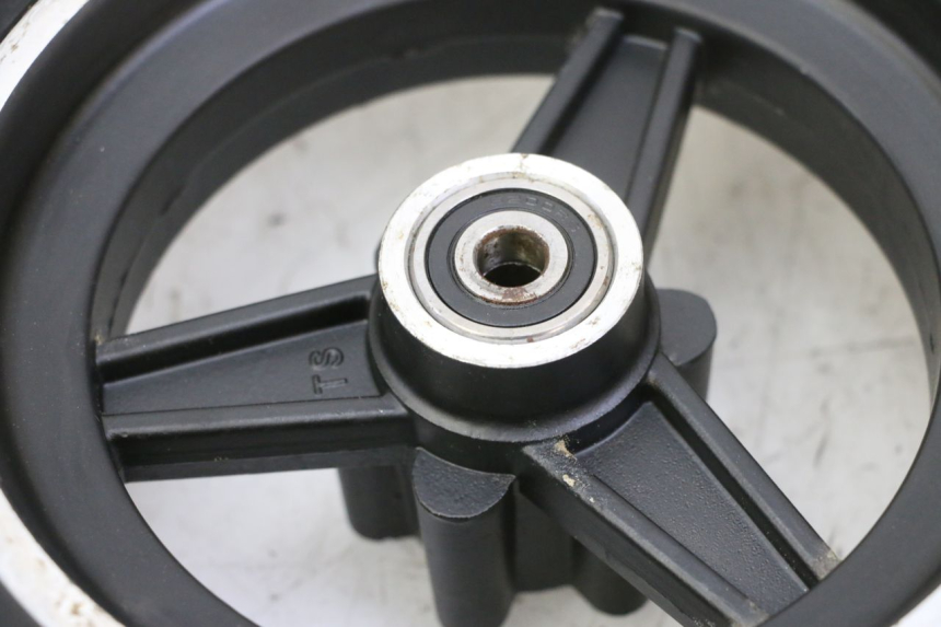 photo de LLANTA DELANTERA Y NEUMÁTICO HITWAY H5 1 - Otra vista del artículo