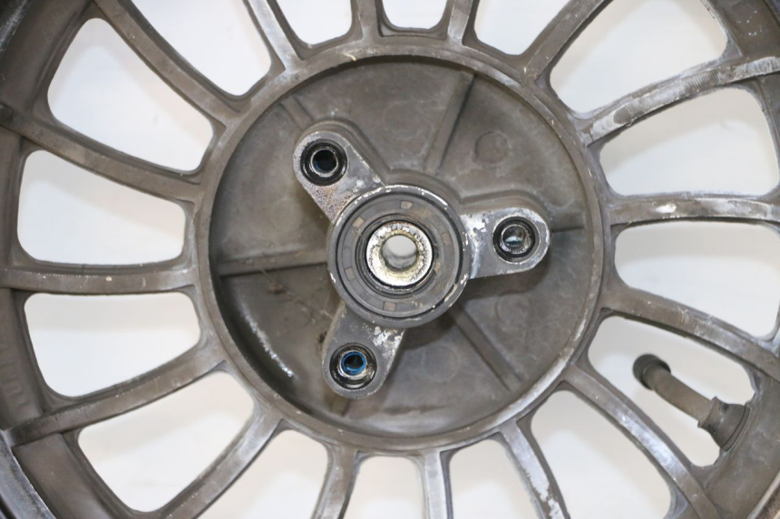 photo de LLANTA DELANTERA Y NEUMÁTICO JM MOTORS MIA 50 (2017 - 2020) - Marcados y referencias originales