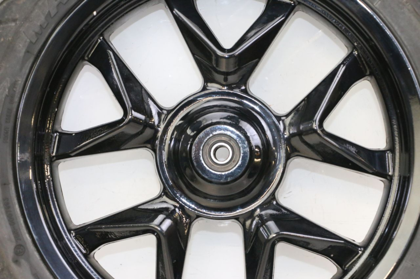 photo de LLANTA DELANTERA Y NEUMÁTICO SYM JOYMAX 125 (2010 - 2017) - Otra vista del artículo