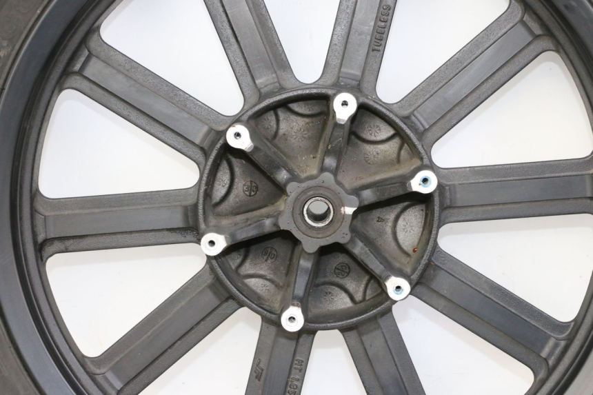 photo de LLANTA DELANTERA Y NEUMÁTICO KEEWAY K-LIGHT KLIGHT 125 (2018 - 2025) - Detalle de la pieza