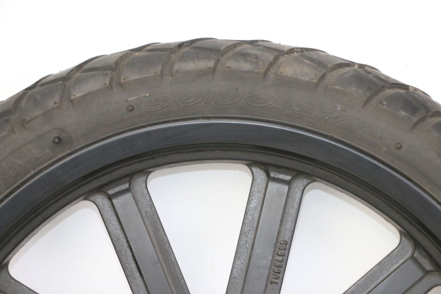 photo de LLANTA DELANTERA Y NEUMÁTICO KEEWAY K-LIGHT KLIGHT 125 (2018 - 2025) - Otra perspectiva