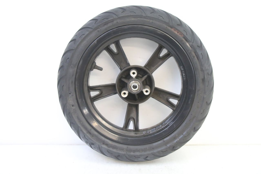 photo de LLANTA DELANTERA Y NEUMÁTICO PEUGEOT KISBEE 4T 50 (2018 - 2022) - Detalles de los puntos de fijación