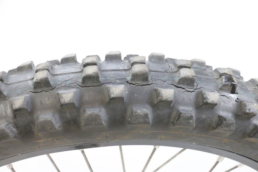 photo de LLANTA DELANTERA Y NEUMÁTICO KAWASAKI KXF KX-F 250 (2017 - 2019) - Detalle de la pieza