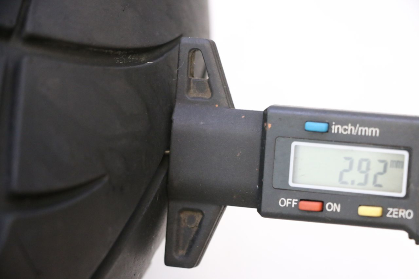 photo de LLANTA DELANTERA Y NEUMÁTICO KYMCO LIKE 125 (2009 - 2016) - Detalle de la pieza
