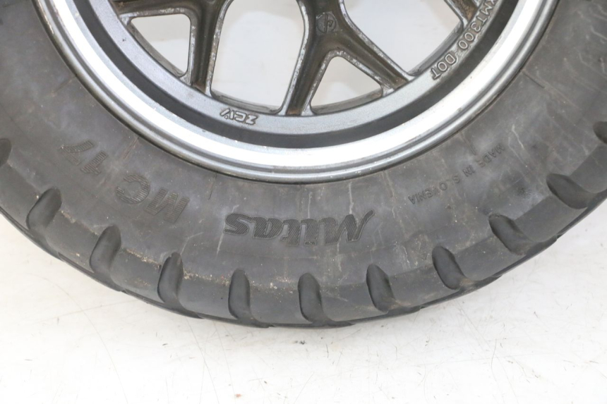 photo de LLANTA DELANTERA Y NEUMÁTICO MBK BOOSTER SPIRIT NAKED 50 (2004 - 2017) - Detalles de los puntos de fijación