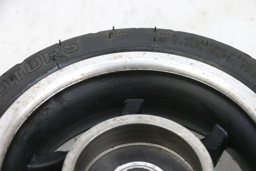 photo de RINDE DELANTERA Y NEUMÁTICO DUALTRON MINI SPECIAL 1 - Zoom sobre los componentes