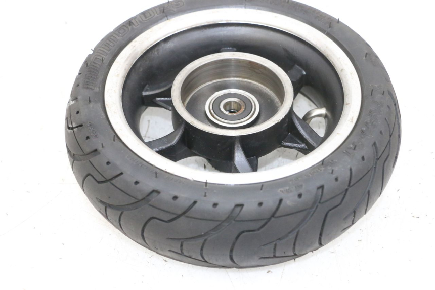 photo de RINDE DELANTERA Y NEUMÁTICO DUALTRON MINI SPECIAL 1 - Primer plano de alta resolución