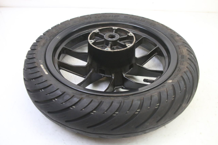 photo de LLANTA DELANTERA Y NEUMÁTICO PIAGGIO NEW TYPHOON 50 (2018 - 2021) - Detalles de los puntos de fijación