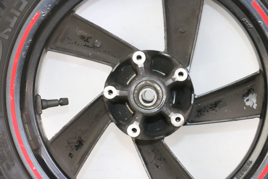 photo de LLANTA DELANTERA Y NEUMÁTICO PEUGEOT CITYSTAR 2T 50 (2018 - 2021) - Marcados y referencias originales