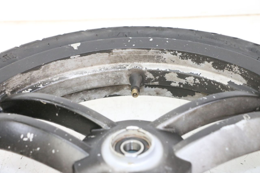 photo de LLANTA DELANTERA Y NEUMÁTICO PEUGEOT LUDIX 50 (2008 - 2017) - Recambio usado revisado