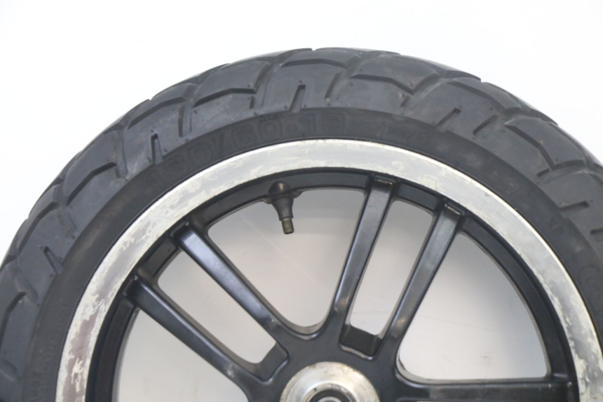 photo de LLANTA DELANTERA Y NEUMÁTICO PEUGEOT SPEEDFIGHT 3 LC 2T 50 (2009 - 2015) - Zoom estado de uso