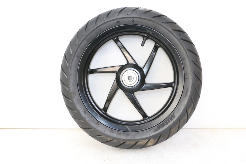 photo de LLANTA DELANTERA Y NEUMÁTICO PIAGGIO NRG POWER PUREJET 50 (2018 - 2021) - Detalle de la pieza