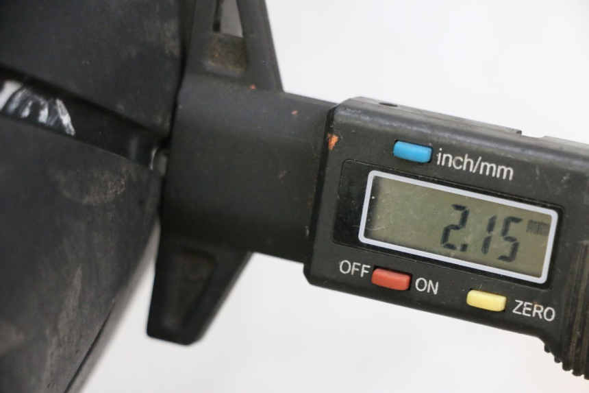 photo de LLANTA DELANTERA Y NEUMÁTICO BMW R GS 1250 (2021 - 2024) - Detalle de la pieza