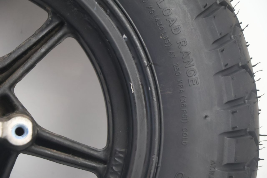 photo de LLANTA DELANTERA Y NEUMÁTICO TNT MOTOR ROMA 10' 2T 50 (2011 - 2018) - Marcados y referencias originales