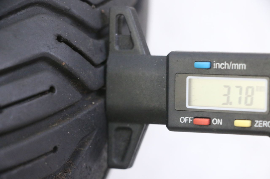 photo de LLANTA DELANTERA Y NEUMÁTICO GILERA RUNNER SL 50 (2006 - 2009) - Detalle de la pieza