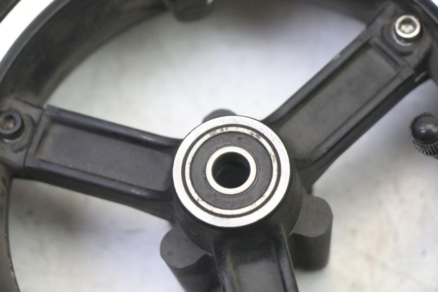 photo de LLANTA DELANTERA Y NEUMÁTICO HERO S10 1 - Otra perspectiva