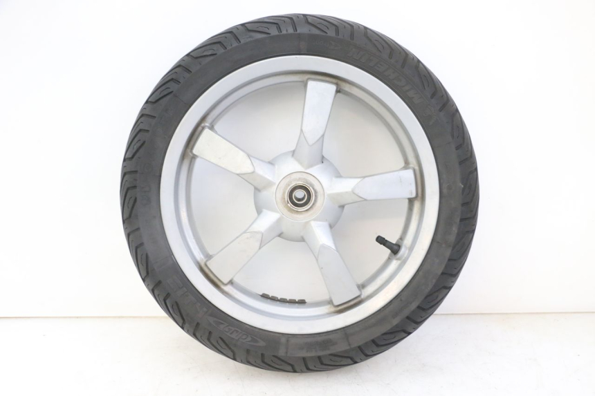 photo de LLANTA DELANTERA Y NEUMÁTICO PEUGEOT SATELIS 125 (2013 - 2018) - Vista principal