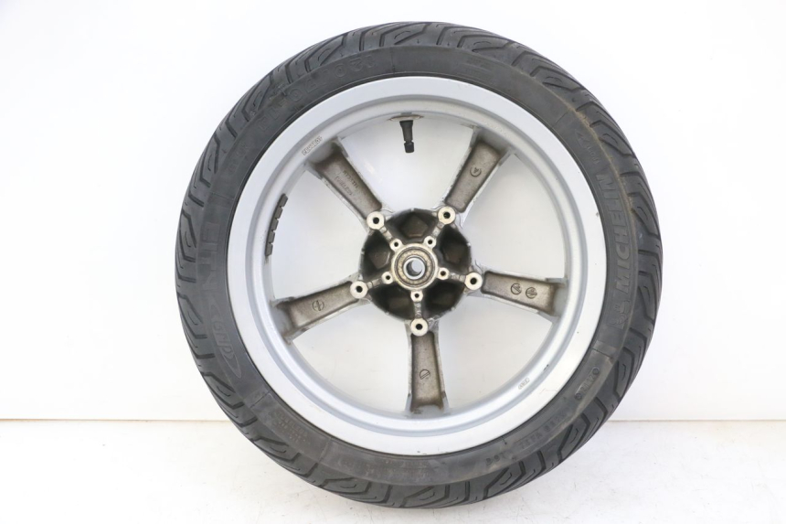 photo de LLANTA DELANTERA Y NEUMÁTICO PEUGEOT SATELIS 125 (2013 - 2018) - Detalles de los puntos de fijación