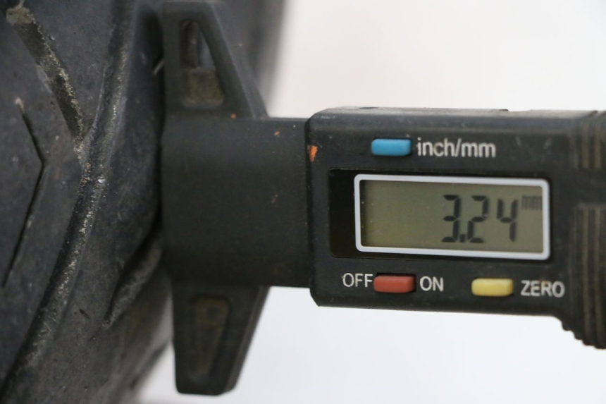 photo de LLANTA DELANTERA Y NEUMÁTICO PEUGEOT SATELIS 125 (2013 - 2018) - Detalle de la pieza