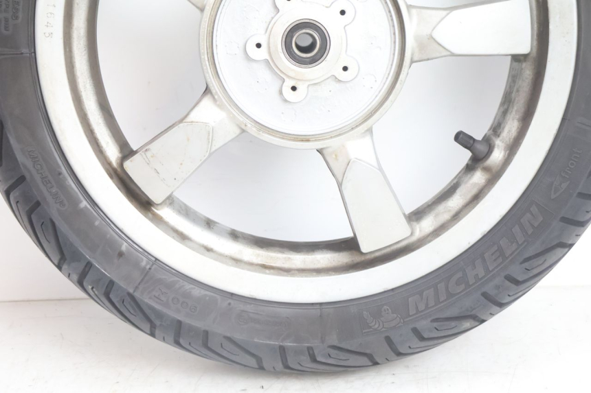 photo de LLANTA DELANTERA Y NEUMÁTICO PEUGEOT SATELIS 125 (2006 - 2009) - Zoom estado de uso