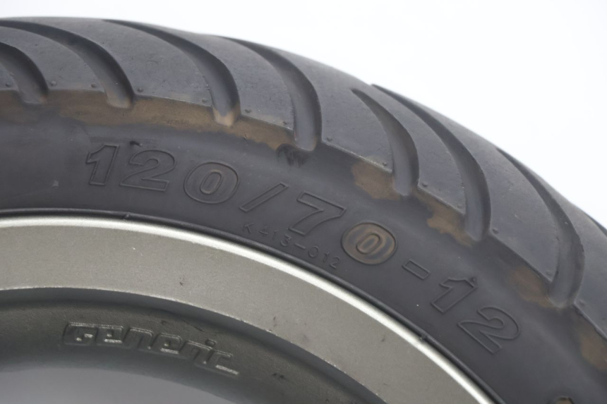 photo de LLANTA DELANTERA Y NEUMÁTICO RIDE SLASH 2T 50 (2012 - 2014) - Primer plano de alta resolución