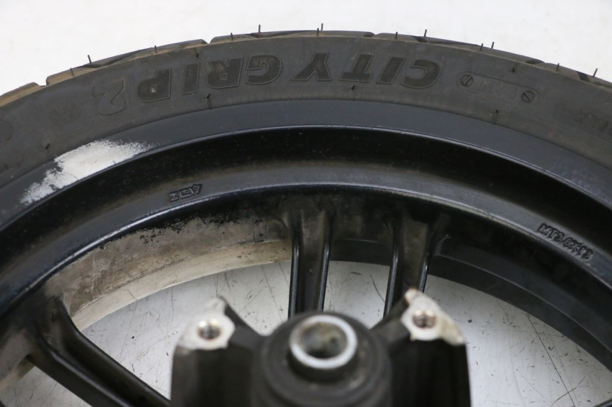 photo de LLANTA DELANTERA Y NEUMÁTICO PEUGEOT SPEEDFIGHT 4 4T EFI 50 (2021 - 2025) - Marcados y referencias originales