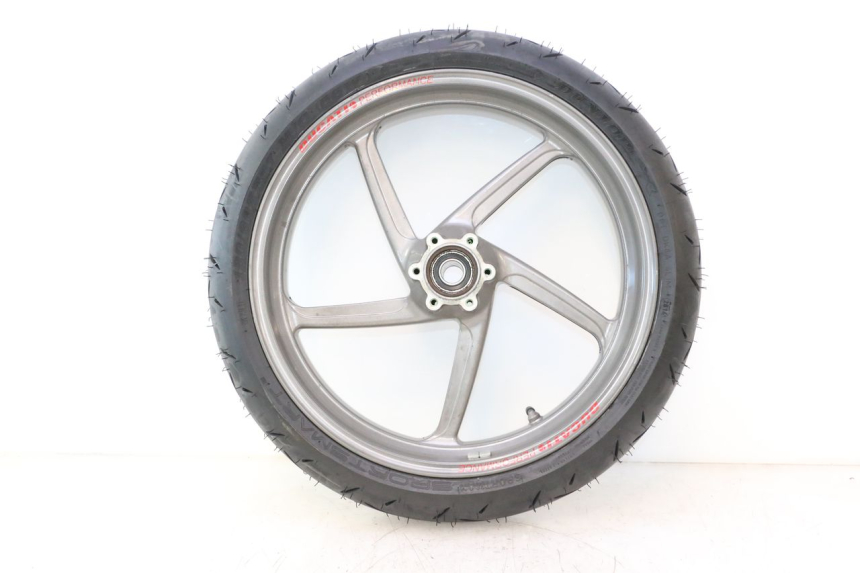 photo de LLANTA DELANTERA Y NEUMÁTICO DUCATI SS IE DS CARENEE 1000 (2002 - 2006) - Detalles de los puntos de fijación