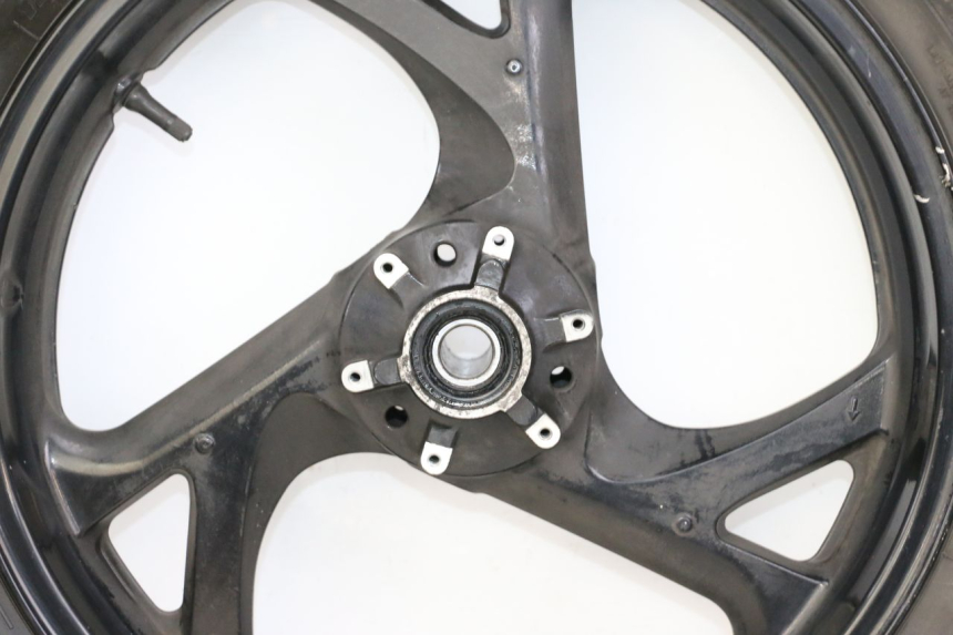 photo de LLANTA DELANTERA Y NEUMÁTICO HONDA ST PAN EUROPEAN 1300 (2002 - 2013) - Marcados y referencias originales