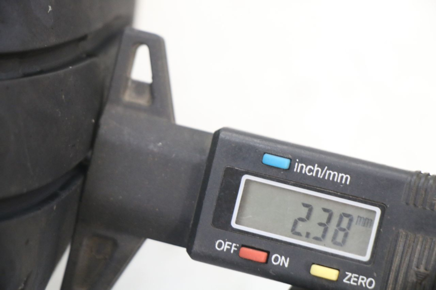 photo de LLANTA DELANTERA Y NEUMÁTICO SUZUKI GSF S BANDIT 600 (2000 - 2004) - Inspección visual detallada