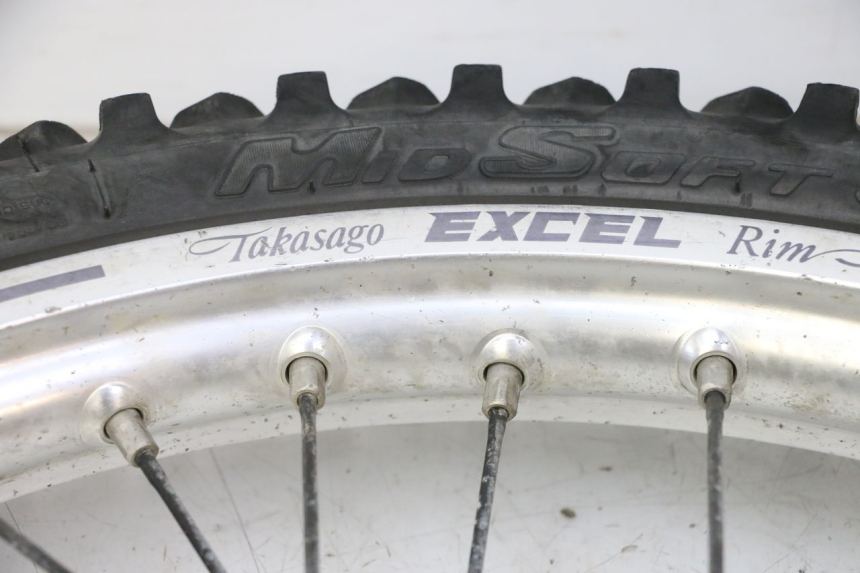 photo de LLANTA DELANTERA Y NEUMÁTICO KTM SX 85 (2013 - 2017) - Características distintivas