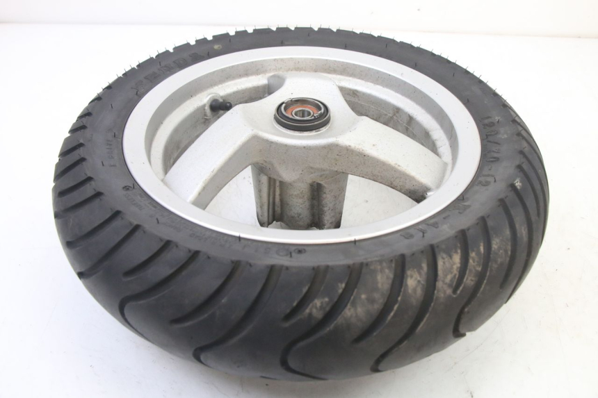 photo de LLANTA DELANTERA Y NEUMÁTICO PEUGEOT VIVACITY NEW 2T 50 (2008 - 2017) - Detalle de la pieza