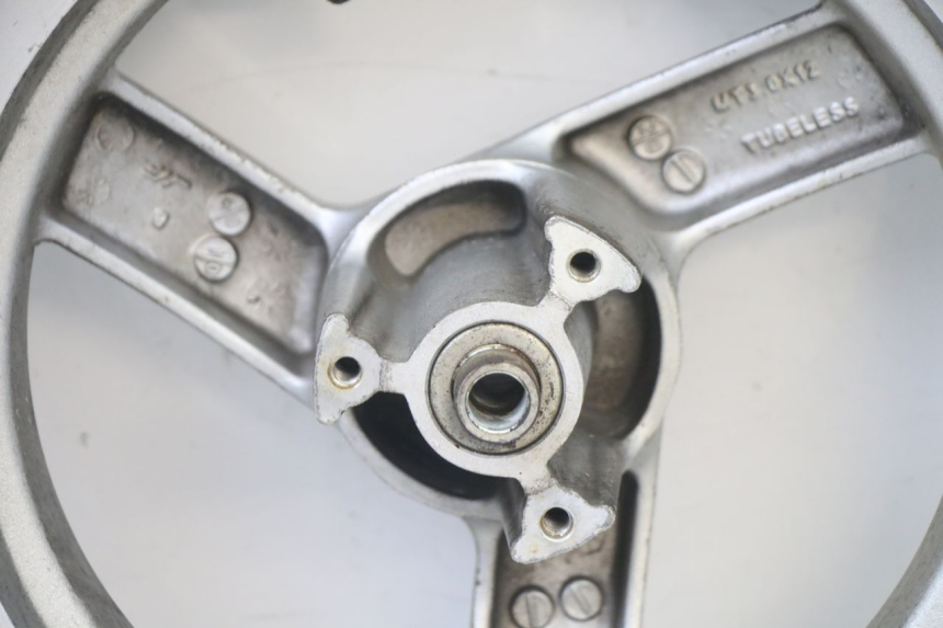 photo de LLANTA DELANTERA Y NEUMÁTICO PEUGEOT VIVACITY NEW 2T 50 (2008 - 2017) - Marcados y referencias originales